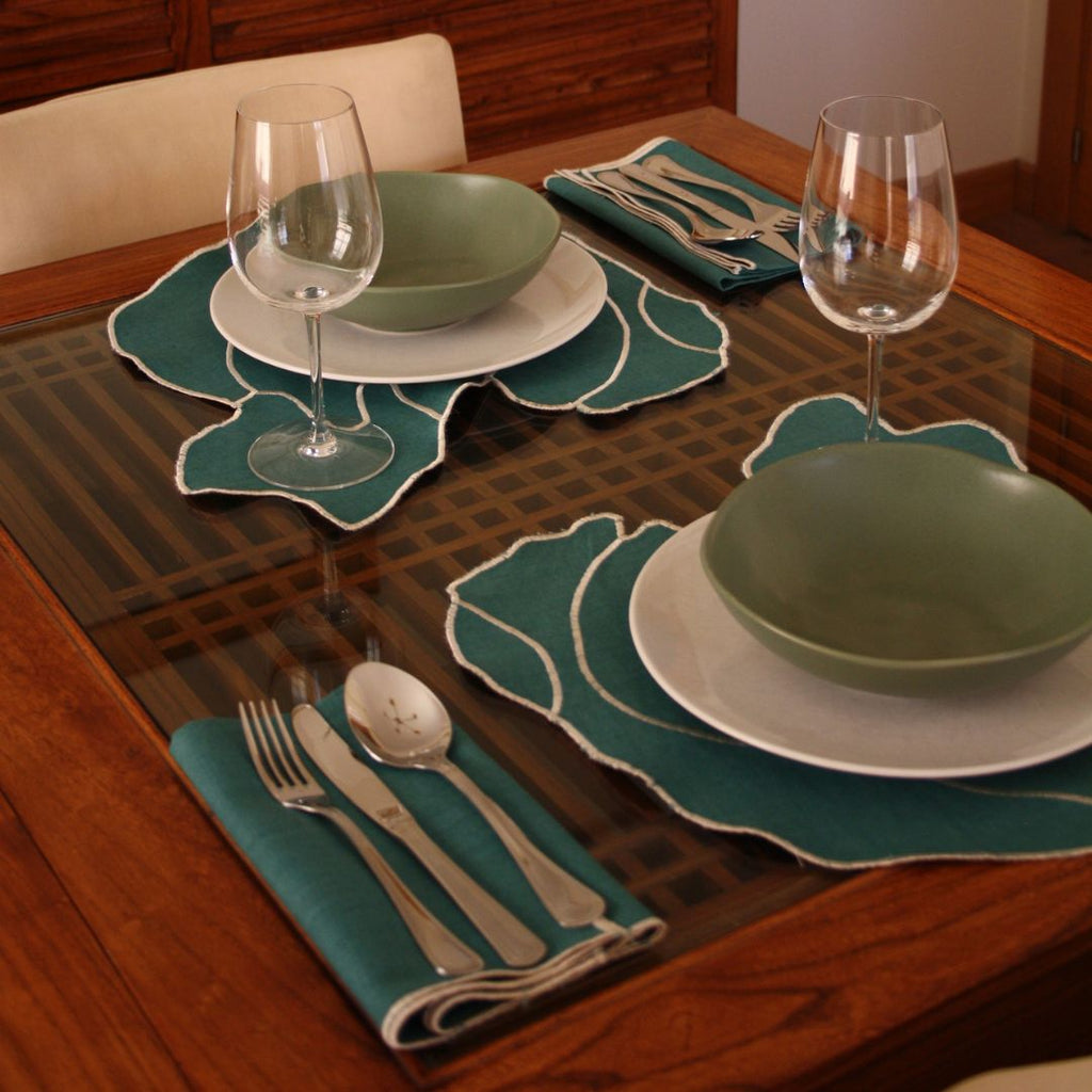 MESA BORDADA PARA DOS, SABIO (SET DE 2)
